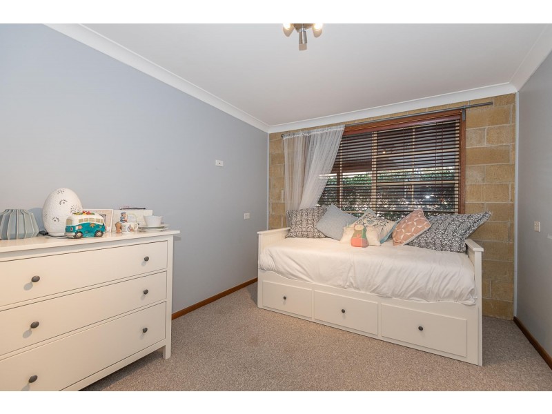 9 Wamban Road, Moruya NSW 2537