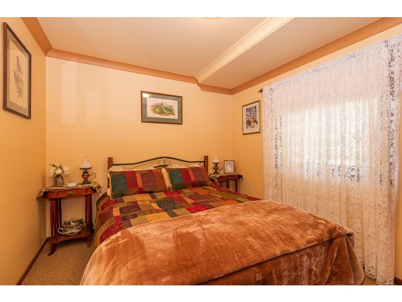 90 The Anchorage, Moruya Heads NSW 2537