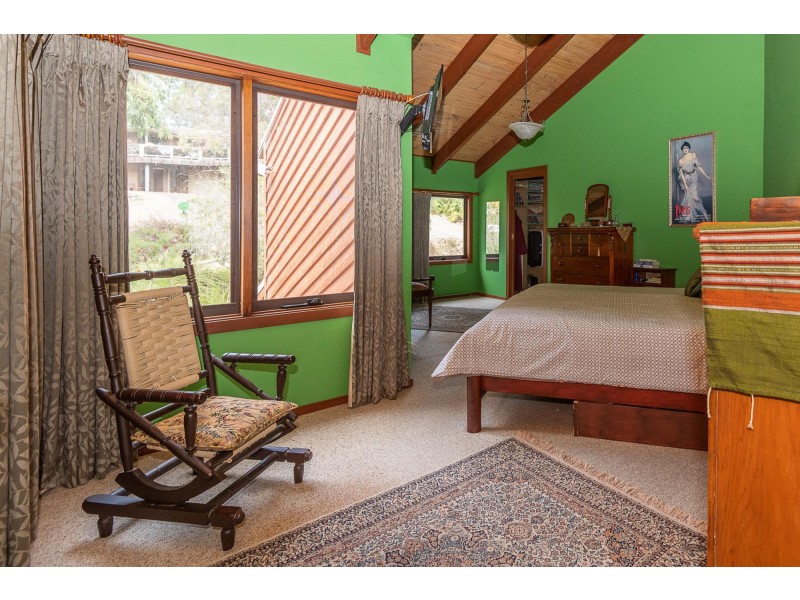 90 The Anchorage, Moruya Heads NSW 2537