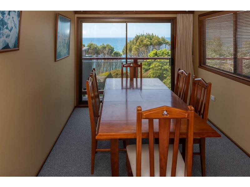 4/30 Long Point Street, Potato Point NSW 2545