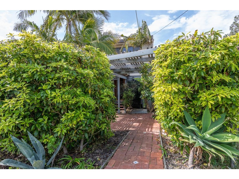 4/30 Long Point Street, Potato Point NSW 2545