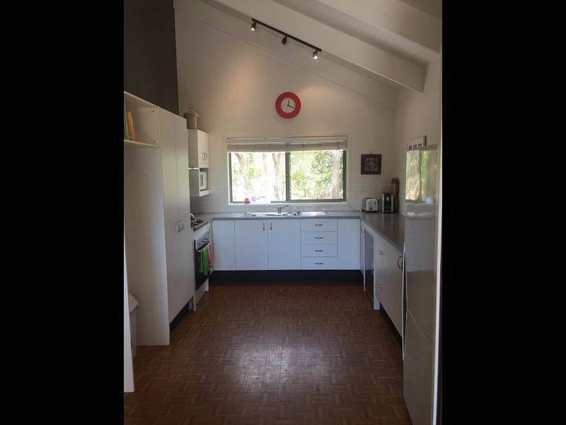 11 James St, Congo NSW 2537