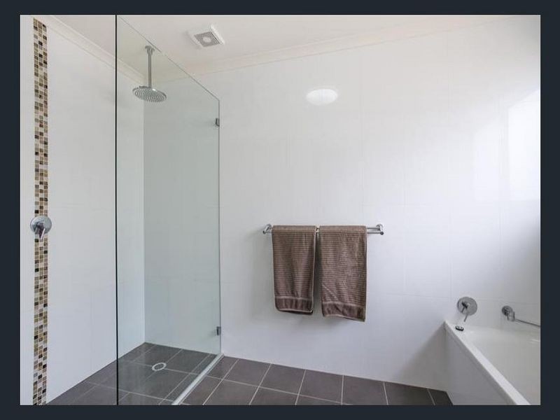 13 Conway, Broulee NSW 2537