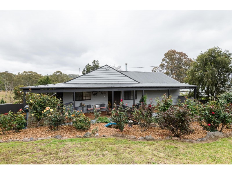 27 Luck Street, Moruya NSW 2537