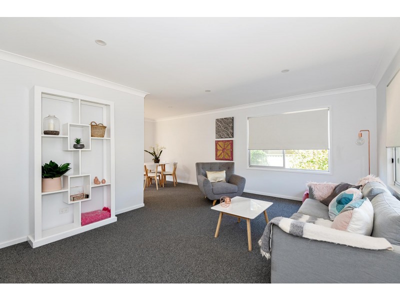 18 Pacific Road, Surf Beach NSW 2536