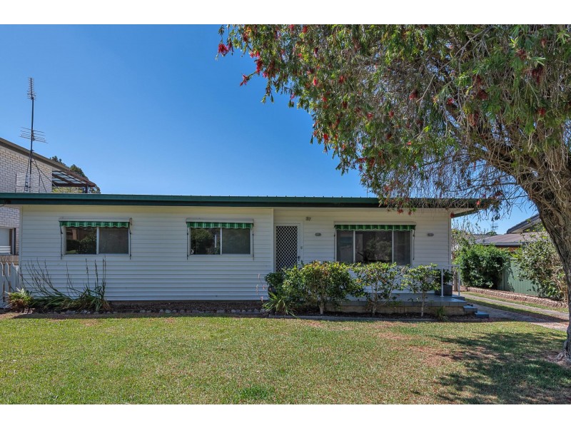 18 Pacific Road, Surf Beach NSW 2536