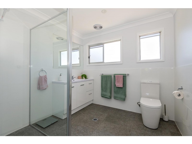 18 Pacific Road, Surf Beach NSW 2536