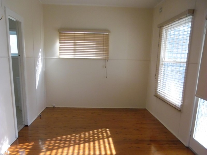 13 Millers Crescent, Moruya Heads NSW 2537