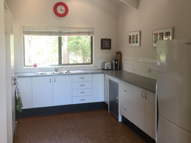 11 James Street, Congo NSW 2537