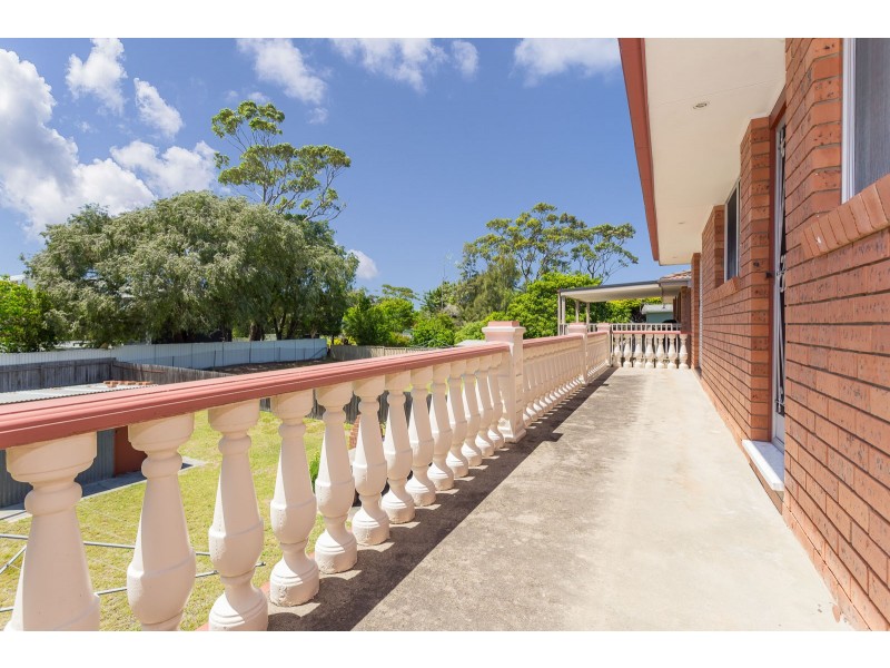 82 Smith Street, Broulee NSW 2537