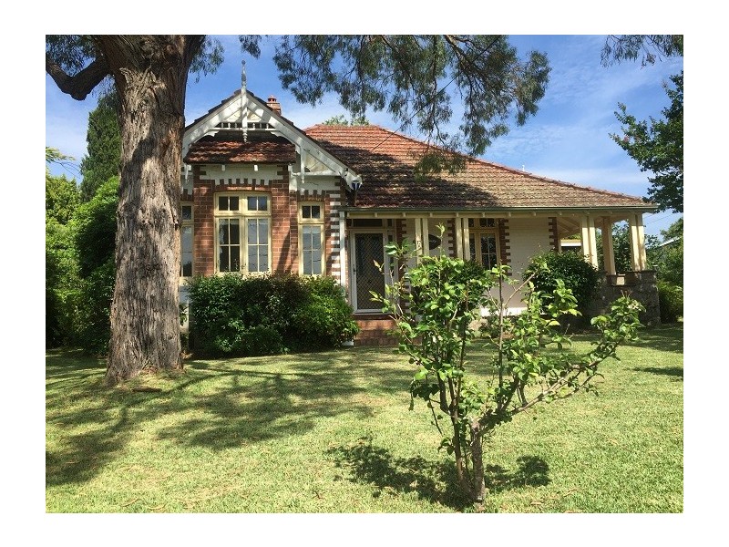 17 Page St, Moruya NSW 2537