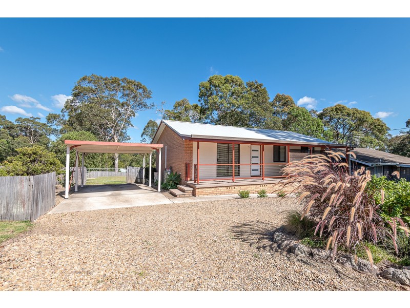 2 Headland Grove, Moruya Heads NSW 2537