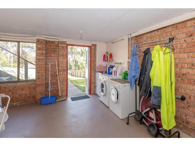 2 Headland Grove, Moruya Heads NSW 2537