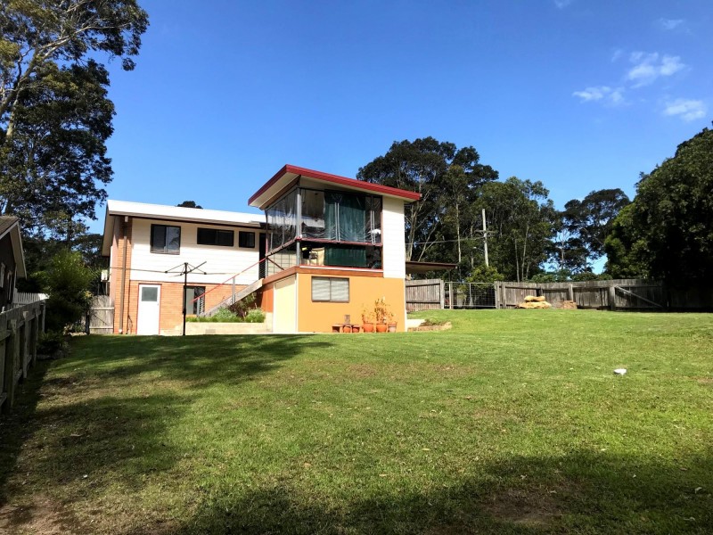 2 Headland Grove, Moruya Heads NSW 2537