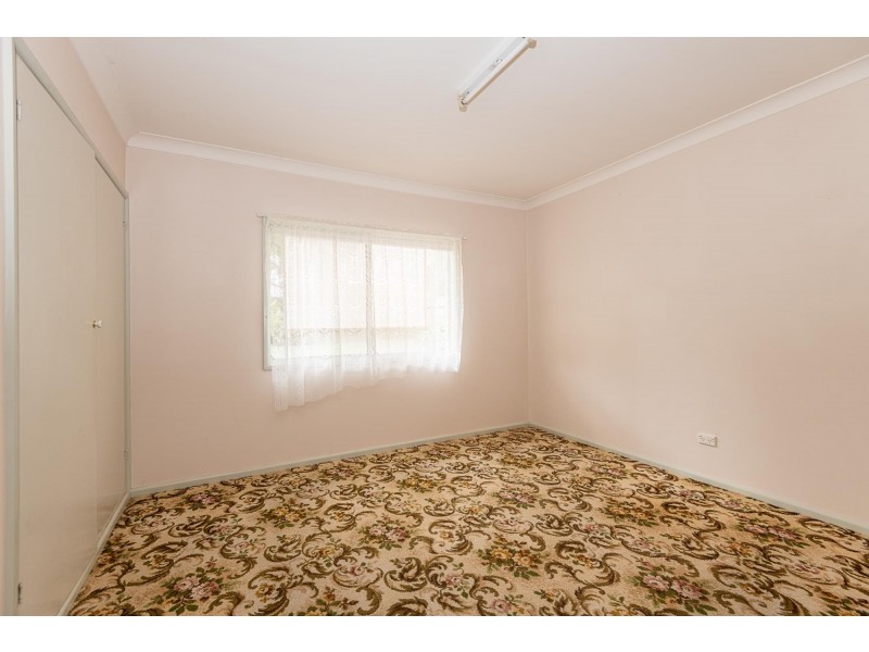 22 Moruya Street, Moruya NSW 2537