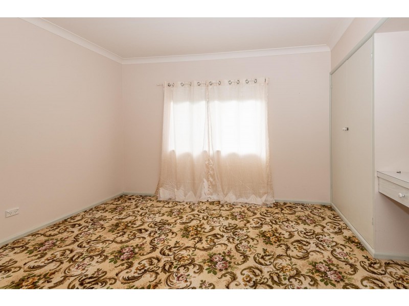 22 Moruya Street, Moruya NSW 2537