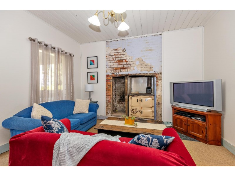 4 Princes Highway, Moruya NSW 2537