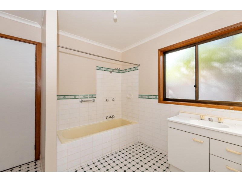 65 Hawdon Street, Moruya NSW 2537