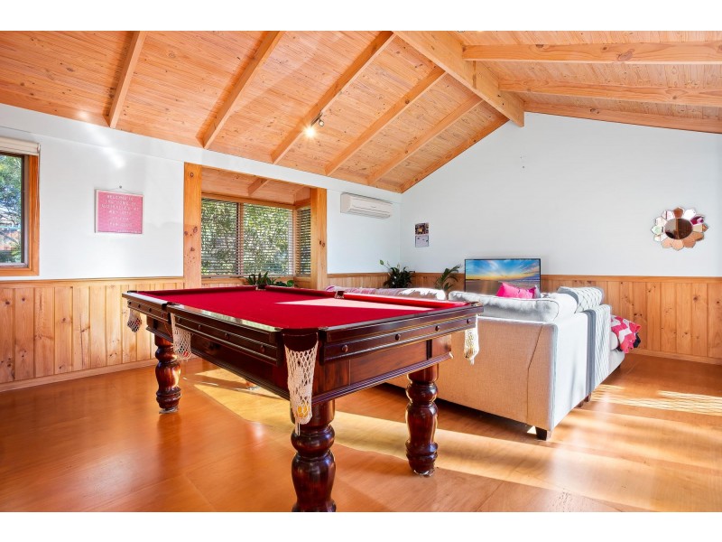 12 Jennifer Place, Moruya Heads NSW 2537