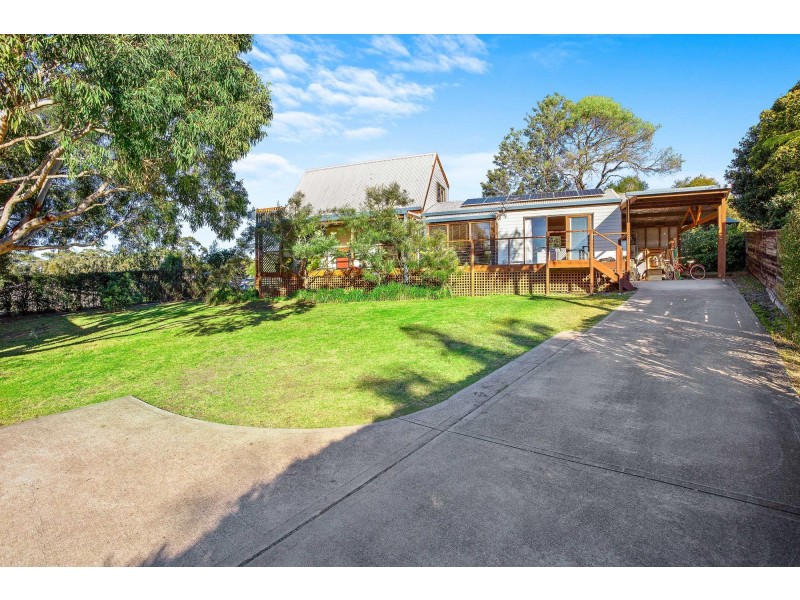 12 Jennifer Place, Moruya Heads NSW 2537