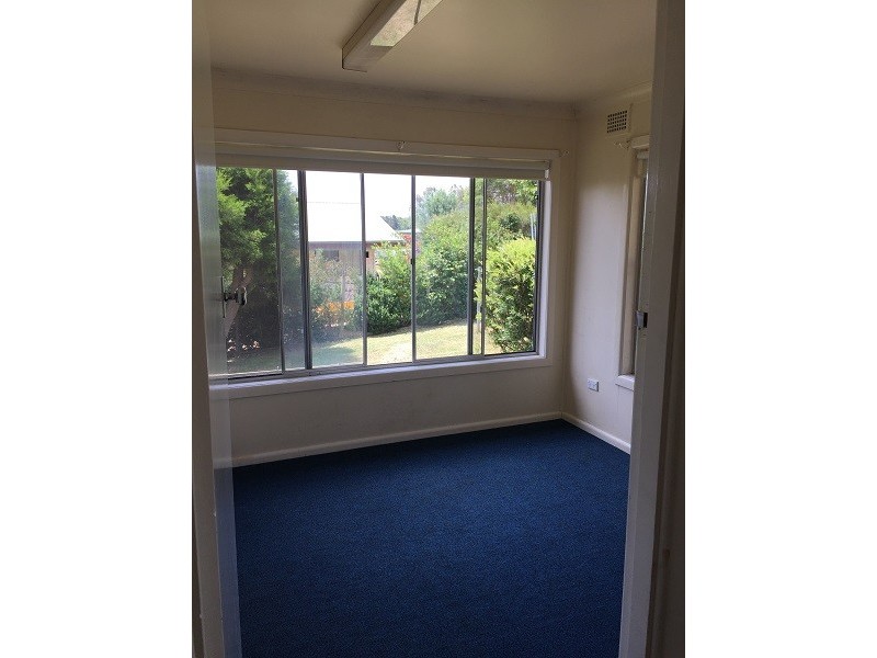 2/4 Evans Street, Moruya NSW 2537