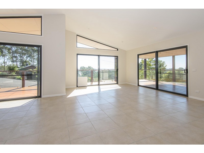 5 Dell Parade, Moruya Heads NSW 2537