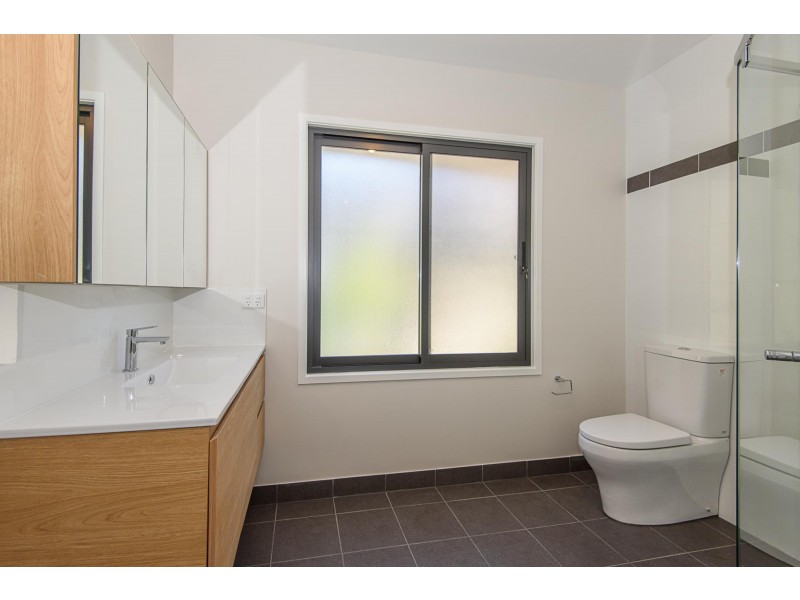 5 Dell Parade, Moruya Heads NSW 2537