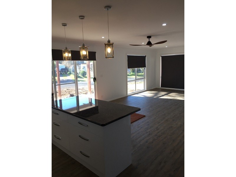 2b Clarke Street, Broulee NSW 2537