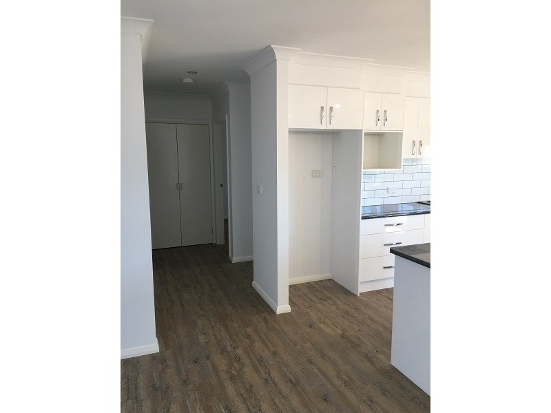 2b Clarke Street, Broulee NSW 2537