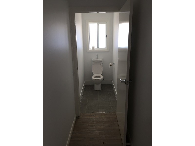 2b Clarke Street, Broulee NSW 2537