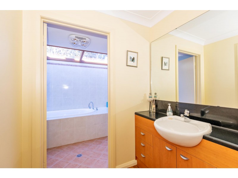 38 Cobbers Lane, Moruya NSW 2537