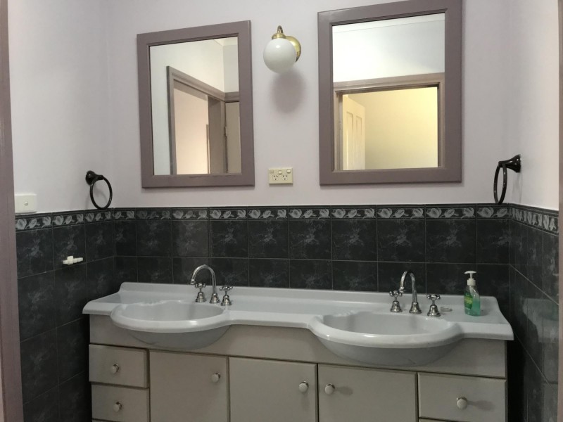 15 Lynchs Lane, Mogo NSW 2536