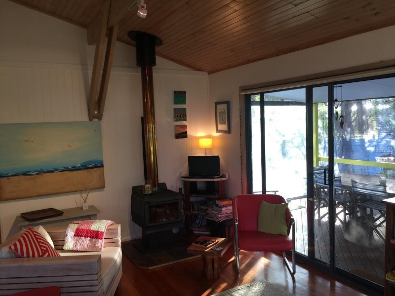 18 Candlagan Dr, Broulee NSW 2537