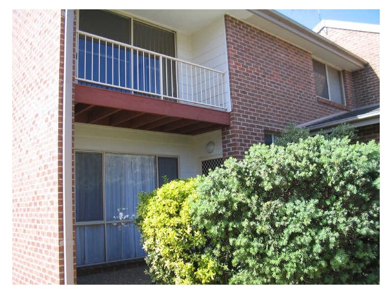 4/26-28 Native Way, Moruya NSW 2537
