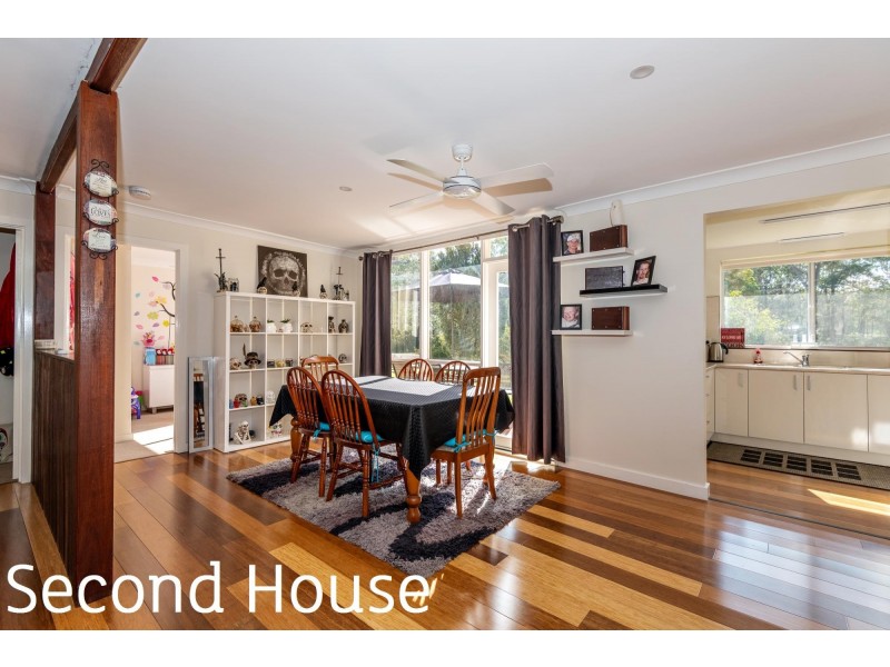 44 Buckenboura Road, Mogo NSW 2536