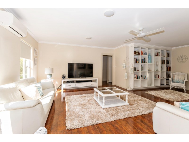 44 Buckenboura Road, Mogo NSW 2536