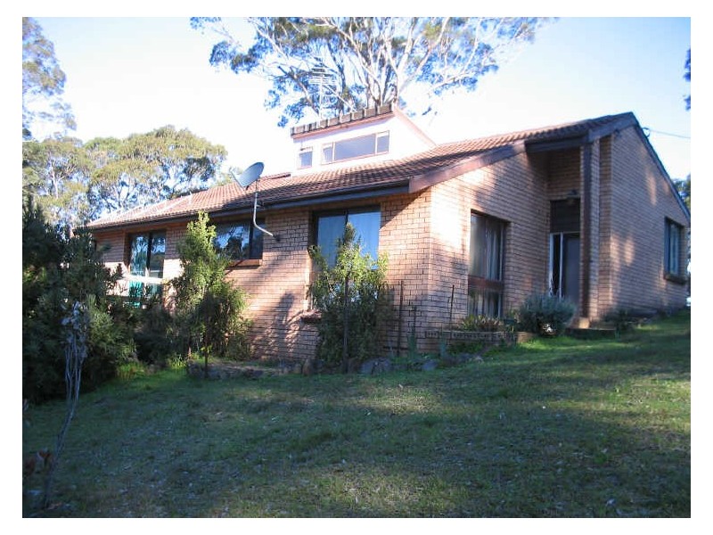 64 Hazel Road, Moruya NSW 2537