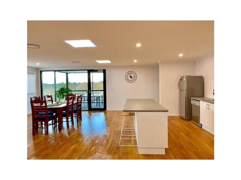 7 Swan Ridge Place, Moruya NSW 2537