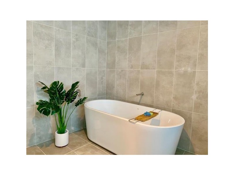 7 Swan Ridge Place, Moruya NSW 2537