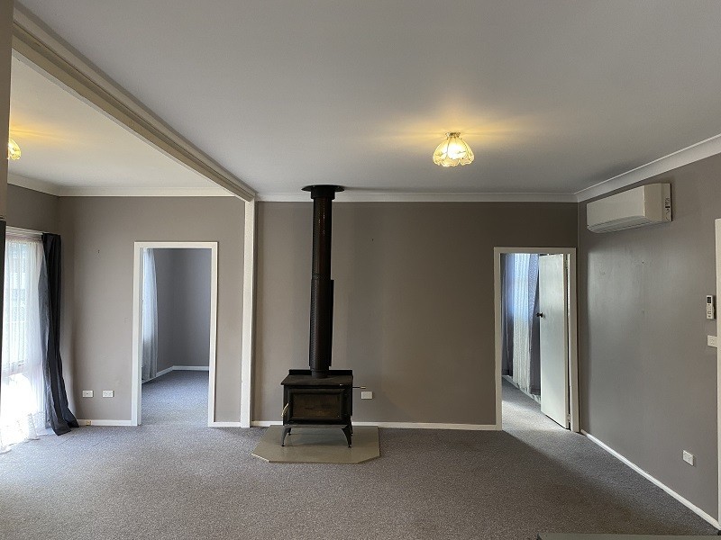 25 Francis St, Moruya NSW 2537