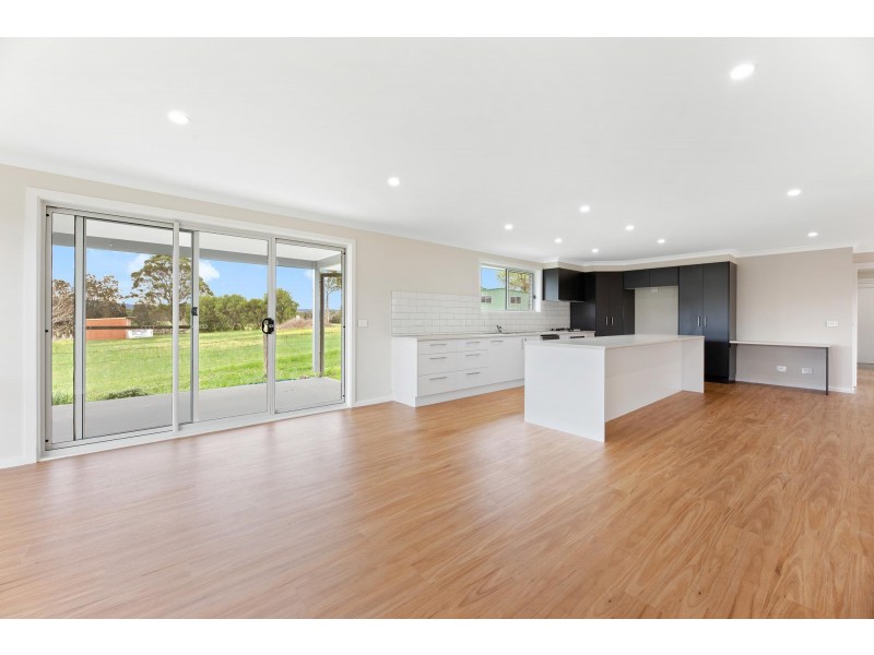 5A Holstein Street, Moruya NSW 2537