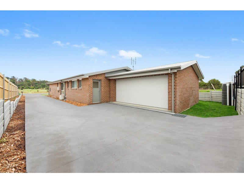 5A Holstein Street, Moruya NSW 2537