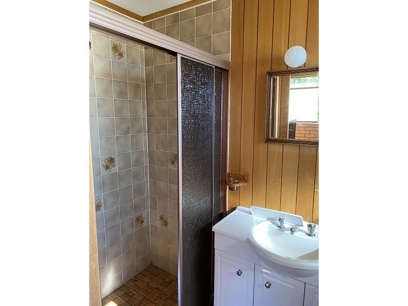 3 Hawdon St, Moruya NSW 2537