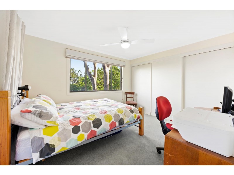 11 Forest Parade, Tomakin NSW 2537