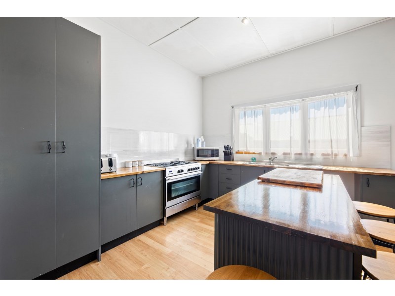 13 Queen Street, Moruya NSW 2537