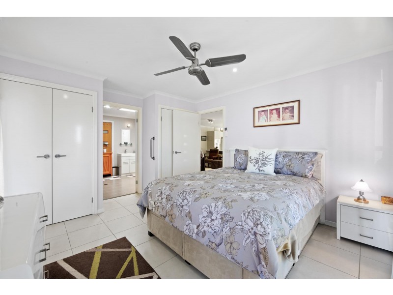 11 Pioneer Road, Moruya NSW 2537