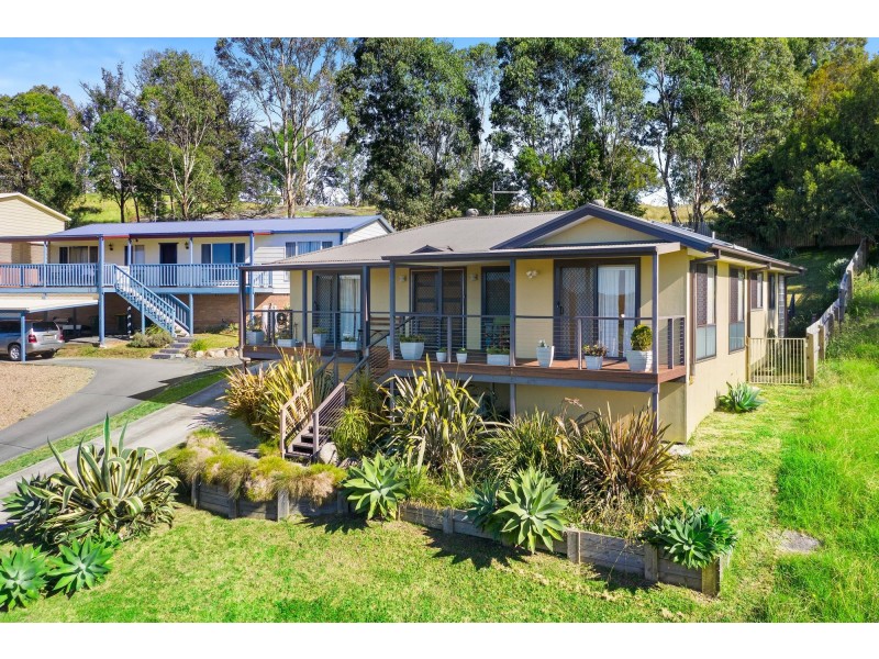 11 Pioneer Road, Moruya NSW 2537