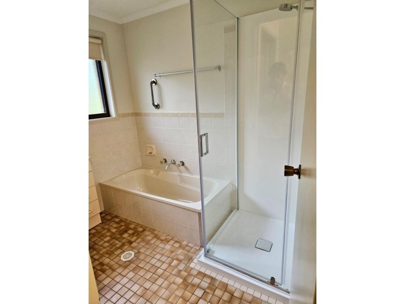 1 Panorama Pde, Moruya NSW 2537