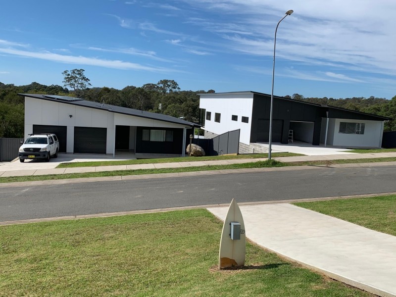 7 Swan Ridge Place, Moruya NSW 2537