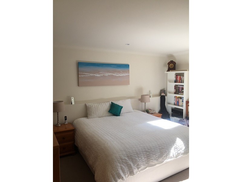1/13 Suzanne Way, Broulee NSW 2537